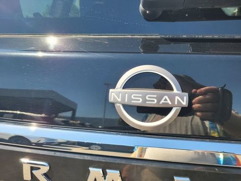 Certified 2024 Nissan Armada SV AWD/4WD image 10