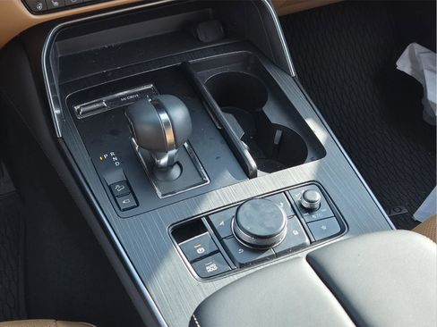 Certified 2025 MAZDA CX-70 3.3 Turbo S w/ Premium Plus image 22