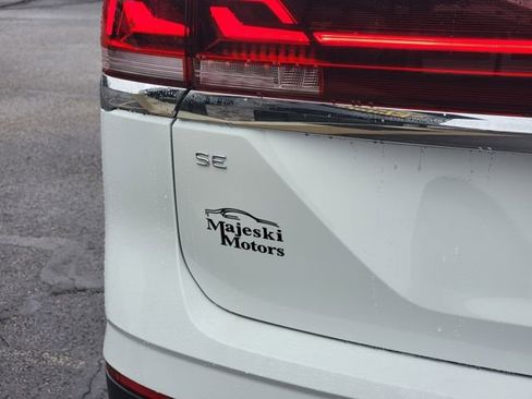 Used 2025 Volkswagen Atlas SE image 12