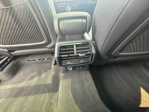 Used 2025 Audi Q3 2.0T Premium AWD/4WD image 17