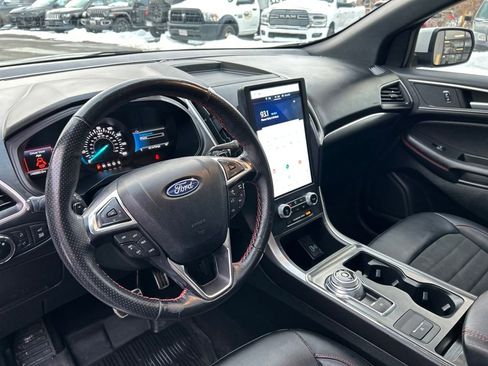 Used 2023 Ford Edge ST-Line w/ Class II Trailer Tow Package AWD/4WD image 33