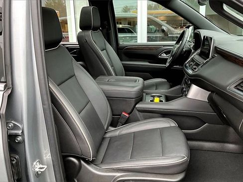 Used 2024 Chevrolet Tahoe Premier image 7