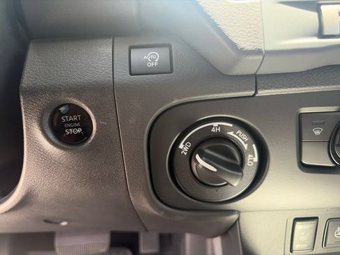 New 2026 Nissan Frontier SV w/ All-Weather Content Package AWD/4WD image 31