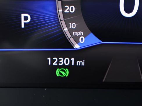 Certified 2024 Volkswagen Jetta SE FWD image 2
