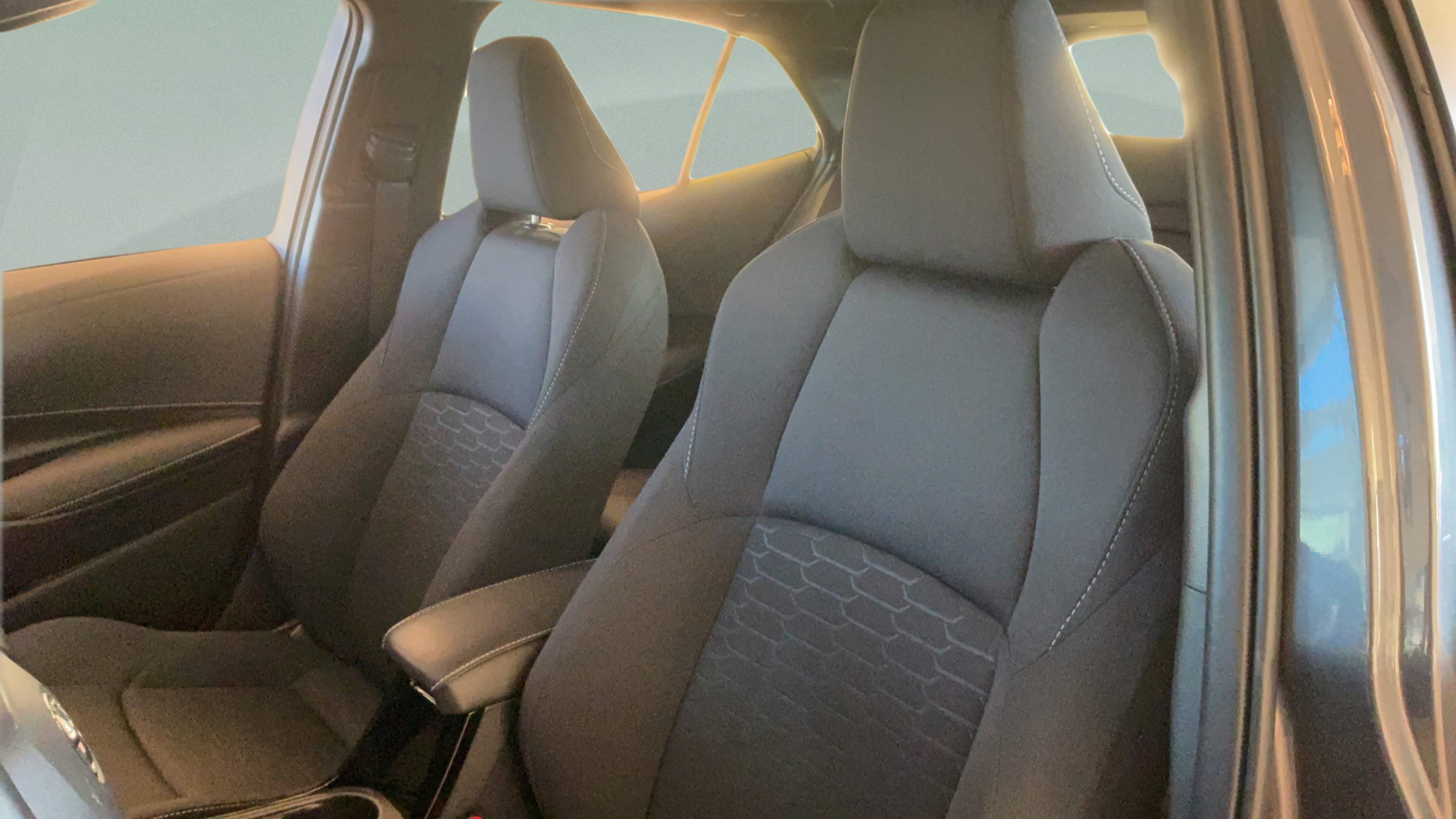 Certified 2025 Toyota Corolla SE FWD image 22
