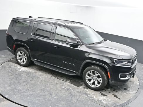 Used 2022 Jeep Wagoneer Series II image 36