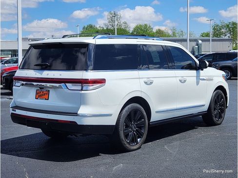 Used 2023 Lincoln Navigator Reserve AWD/4WD image 12