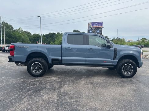 Used 2023 Ford F350 Lariat w/ Lariat Ultimate Package AWD/4WD image 2