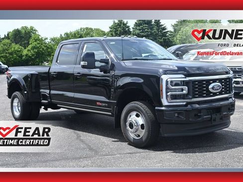 New 2026 Ford F350 Platinum w/ FX4 Off-Road Package AWD/4WD image 1