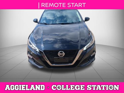 Used 2021 Nissan Altima 2.5 SR w/ SR Premium Package FWD image 5
