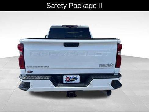 Used 2023 Chevrolet Silverado 2500 High Country w/ LPO, Hitch Package AWD/4WD image 6