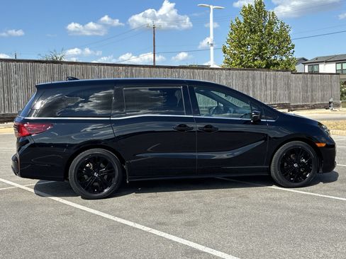 Certified 2025 Honda Odyssey Sport-L image 7