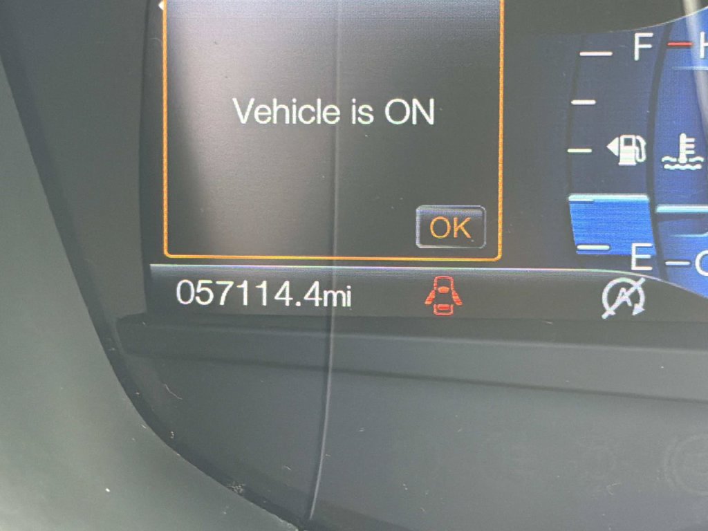 Used 2017 Ford Fusion SE w/ Fusion SE Technology Package FWD image 26