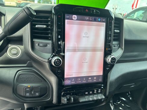 New 2026 RAM 3500 Tradesman AWD/4WD image 10