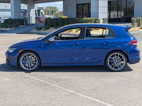 Used 2024 Volkswagen Golf R image 9
