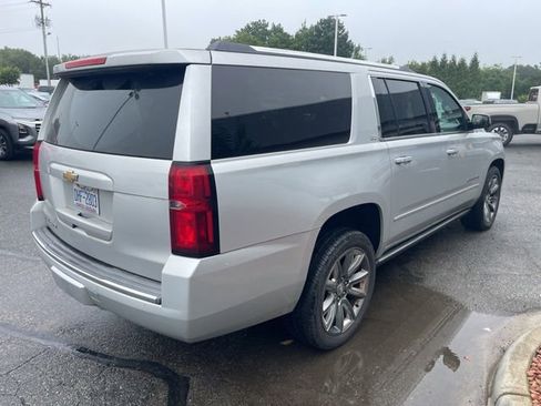 Used 2015 Chevrolet Suburban LTZ AWD/4WD image 4