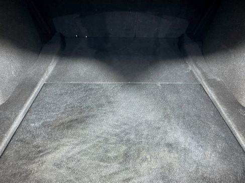 Used 2023 Tesla Model 3 Performance image 32