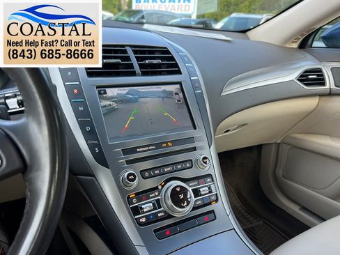Used 2017 Lincoln MKZ Premiere FWD image 20