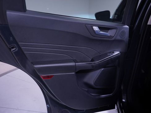 Used 2022 Ford Escape Titanium w/ Titanium Elite Package image 15