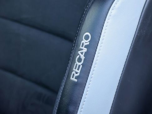 Used 2021 Ford Mustang Shelby GT500 w/ Technology Package image 45