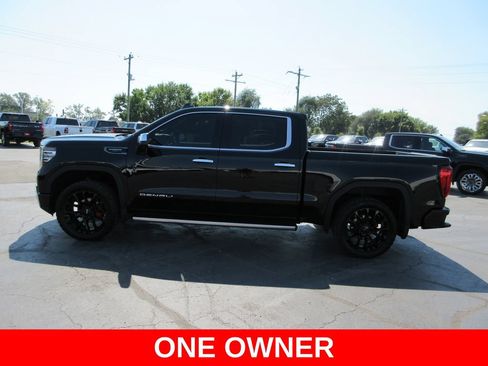 Used 2024 GMC Sierra 1500 Denali Ultimate AWD/4WD image 9