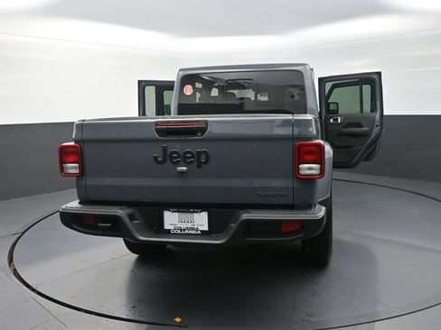 New 2026 Jeep Gladiator Sport AWD/4WD image 35