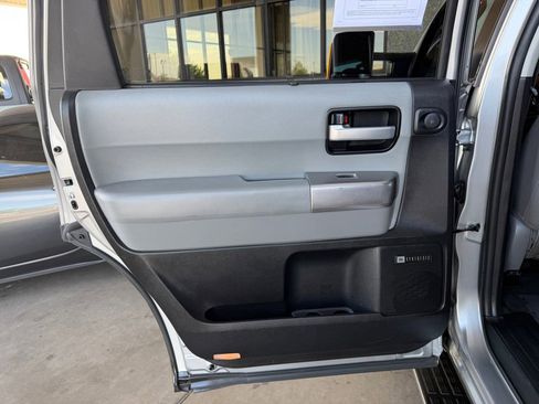 Used 2018 Toyota Sequoia Limited w/ Safety & Convenience Package AWD/4WD image 30