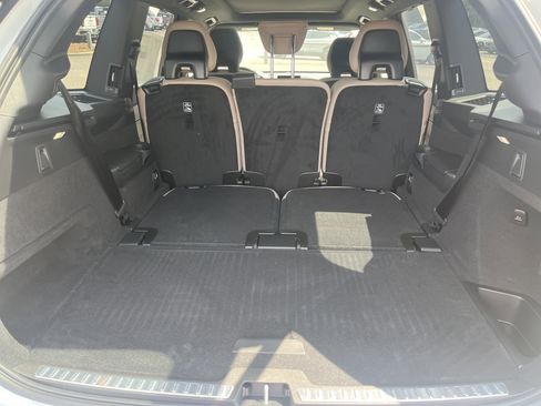 New 2026 Volvo XC90 B6 Ultra w/ Protection Package AWD/4WD image 9
