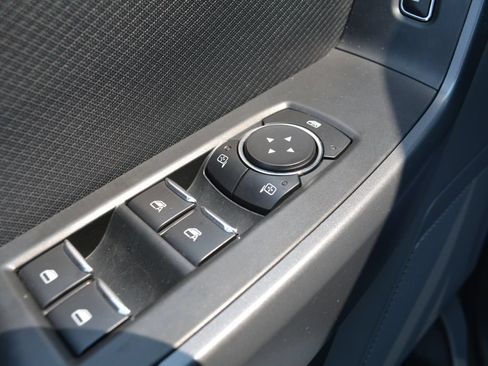 Used 2022 Ford F150 XLT AWD/4WD image 8