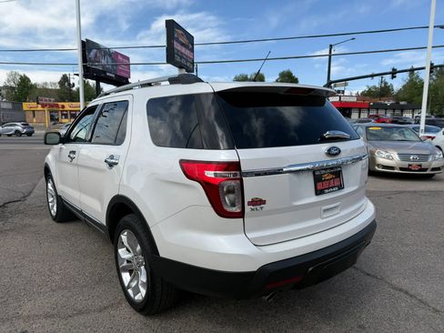 Used 2015 Ford Explorer XLT w/ Equipment Group 202A AWD/4WD image 6
