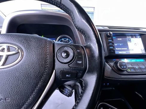 Used 2018 Toyota RAV4 Limited w/ All Weather Liner Package AWD/4WD image 21