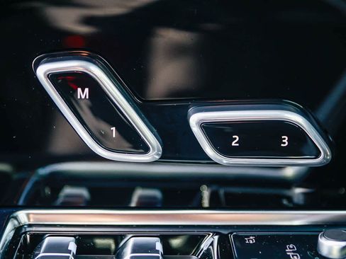 New 2026 Land Rover Range Rover SE AWD/4WD image 22