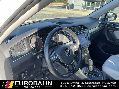 Used 2018 Volkswagen Tiguan SE image 7