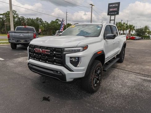 Used 2024 GMC Canyon Elevation w/ Convenience Package RWD image 3