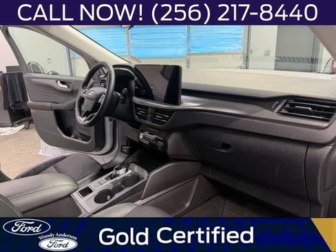 Used 2025 Ford Escape SE FWD image 27