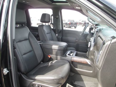 Used 2023 GMC Sierra 2500 SLT w/ SLT Convenience Package AWD/4WD image 23