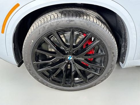 New 2026 BMW X5 xDrive40i w/ M Sport Package image 31
