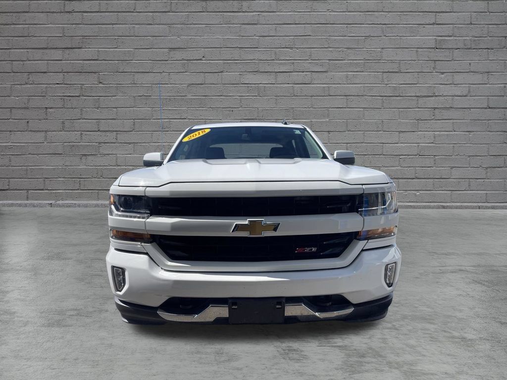 Used 2018 Chevrolet Silverado 1500 LT w/ All Star Edition AWD/4WD image 2