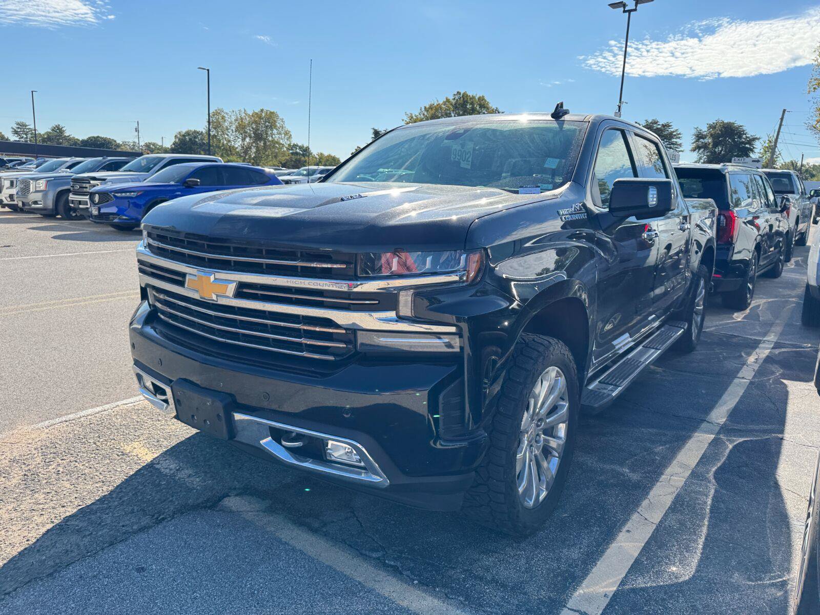 Used 2019 Chevrolet Silverado 1500 High Country AWD/4WD image 1
