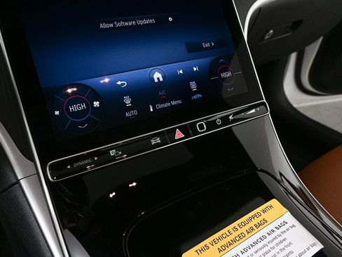 New 2026 Mercedes-Benz C 300 Sedan image 14