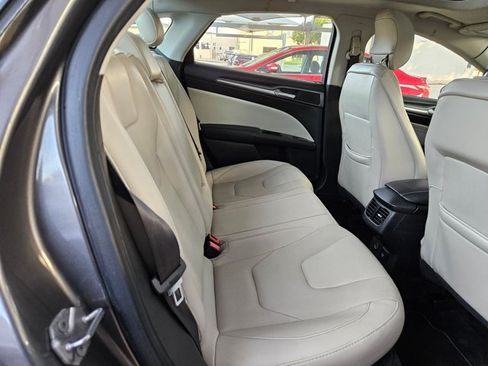 Used 2014 Ford Fusion Titanium FWD image 14