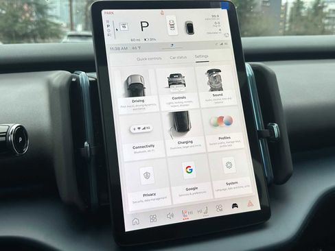 New 2026 Volvo EX30 Plus image 28