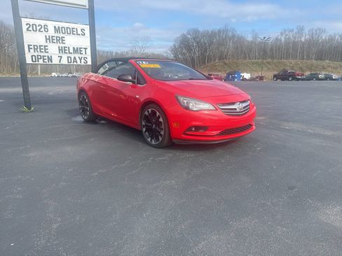 Used 2018 Buick Cascada Sport Touring w/ Dark Effects Package FWD image 11