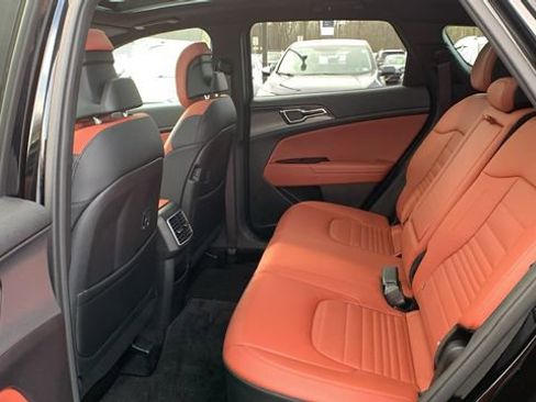 Used 2023 Kia Sportage SX Prestige image 19