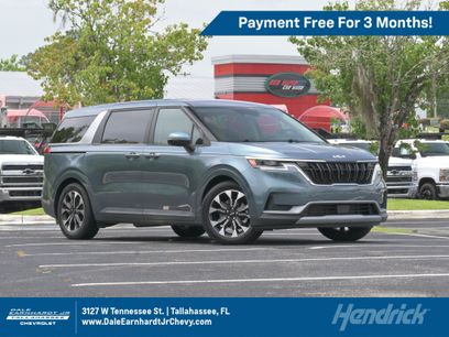 Used 2024 Kia Carnival EX
