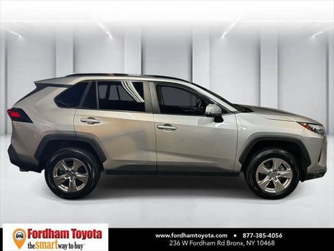 Certified 2025 Toyota RAV4 XLE AWD/4WD image 9