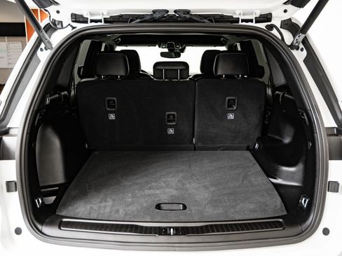 Used 2024 Jeep Grand Cherokee Altitude image 20