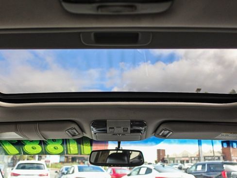 Used 2014 Subaru Outback 3.6R Limited image 18