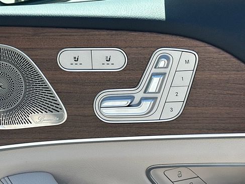 New 2026 Mercedes-Benz GLS 450 4MATIC image 16