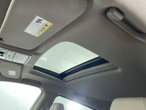 Used 2022 Honda Odyssey EX-L image 33